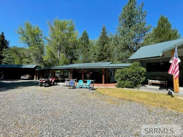 8 GRANITE MOUNTAIN RD, GIBBONSVILLE, ID 83463, photo 1 of 69