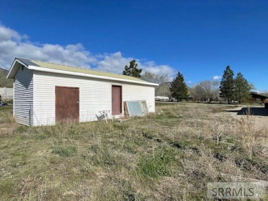 1002 CLEVELAND AVE, SALMON, ID 83467, photo 5 of 6