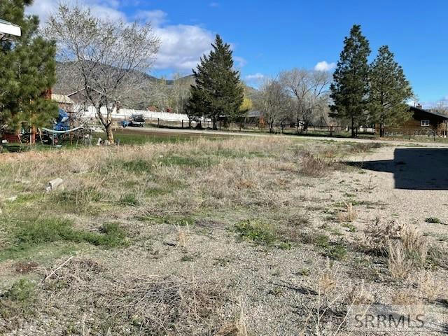1002 CLEVELAND AVE, SALMON, ID 83467, photo 1 of 6