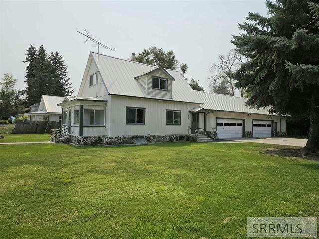 220 S 2ND W, ABERDEEN, ID 83210, photo 1 of 31